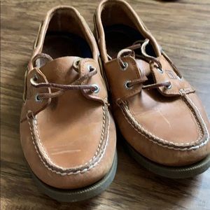 Sperry boat shoes
